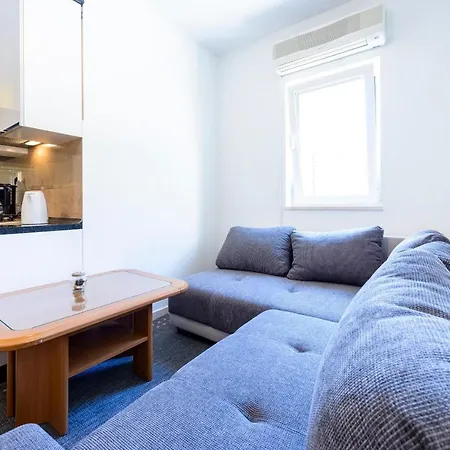 Tija - Two Bedroom With Balcony And Partial Sea View